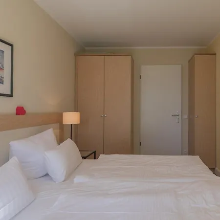 Herzmuschel An Der Seebruecke *